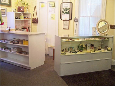 th2010-facelift5 Old Treasure House